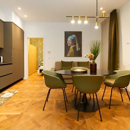 Elisabeth Luxury Trieste
