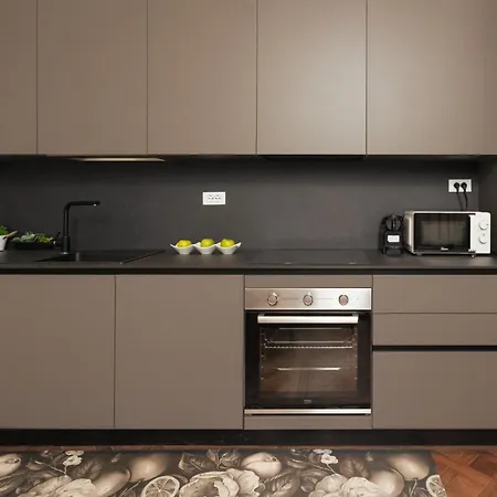 Elisabeth Luxury Apartamento *